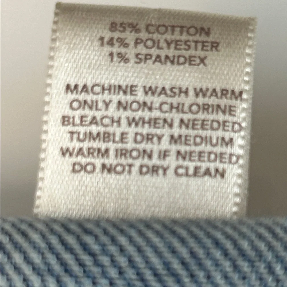 Ann Taylor LOFT Classic Blue Denim LS Flap Pocket Button Front Jacket Sz Large - Picture 8 of 8